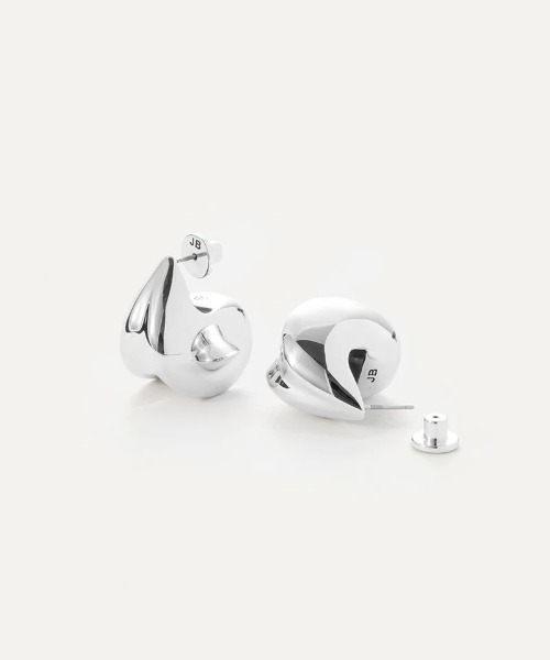 JENNYBIRD(ジェニーバード)の「【JENNY BIRD/ジェニーバード】ティアドロップ ピアス ぷっくり Paige Puff Earrings(ピアス(両耳用)・レディース・シルバー/ゴールド・FREE)」の13枚目の写真