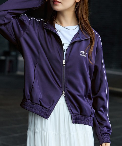 UMBRO(アンブロ)の「【UMBRO/アンブロ】限定 トラックジャケット(ブルゾン・レディース・ネイビー/ブラック・M/L/LL)」の2枚目の写真