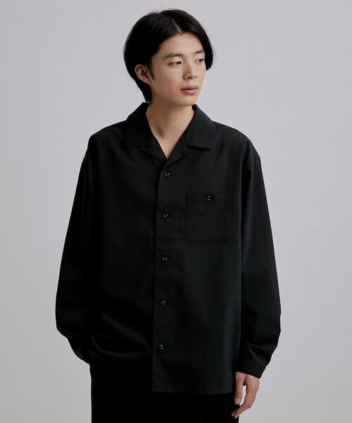 tk.TAKEO KIKUCHI(ティーケータケオキクチ)の「【接触冷感/UVカット】テックリネンシャツ(シャツ/ブラウス・メンズ・ダークオリーブ/ブラック・03/02)」の2枚目の写真