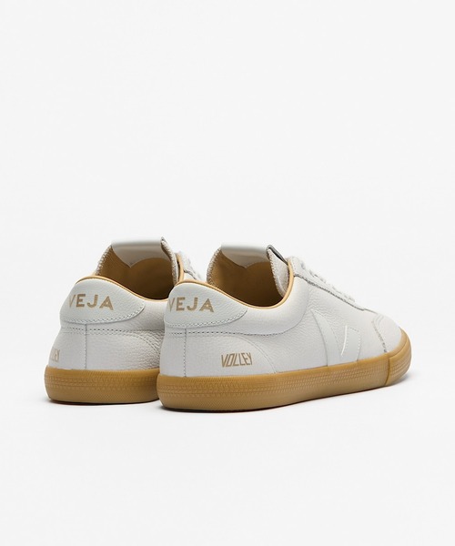 VEJA(ヴェジャ)の「VEJA Volley Signature レザースニーカー(スニーカー・レディース・オフホワイト・39/25/36/22/37/23/38/24)」の3枚目の写真