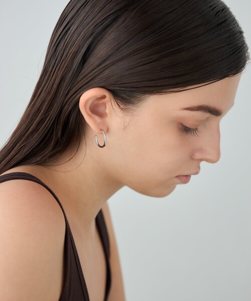 ete（エテ）の「フープピアス S（ピアス（両耳用）・レディース・プラチナム/イエローゴールド/ピンクゴールド・FREE）」の7枚目の写真