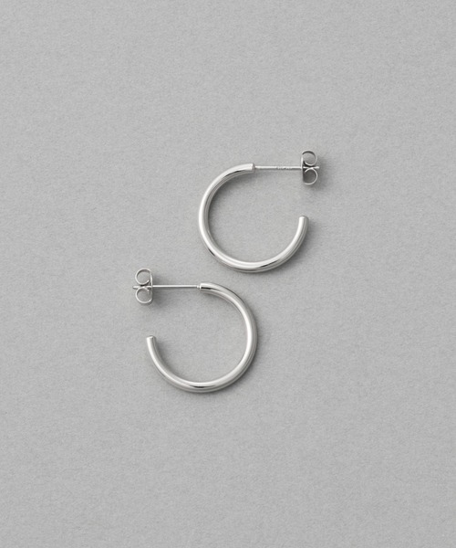 ete（エテ）の「フープピアス S（ピアス（両耳用）・レディース・プラチナム/イエローゴールド/ピンクゴールド・FREE）」の2枚目の写真
