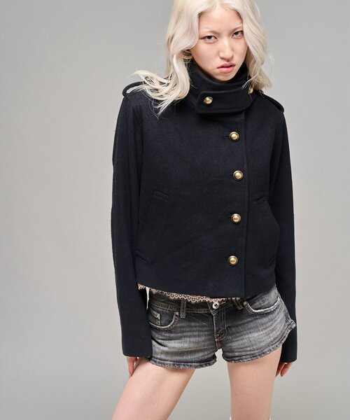 WHO'S WHO gallery（フーズフーギャラリー）の「【26AW LOOK掲載品番】スタンドネックアシメジャケット（ブルゾン・レディース・ブラック/チャコールグレー/キャメル・FREE）」の16枚目の写真
