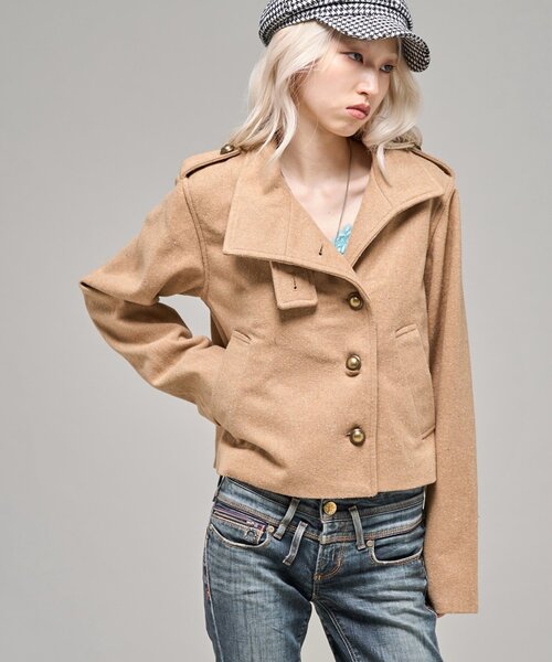WHO'S WHO gallery（フーズフーギャラリー）の「【26AW LOOK掲載品番】スタンドネックアシメジャケット（ブルゾン・レディース・ブラック/チャコールグレー/キャメル・FREE）」の17枚目の写真