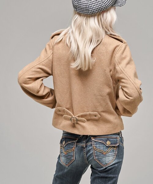 WHO'S WHO gallery（フーズフーギャラリー）の「【26AW LOOK掲載品番】スタンドネックアシメジャケット（ブルゾン・レディース・ブラック/チャコールグレー/キャメル・FREE）」の20枚目の写真