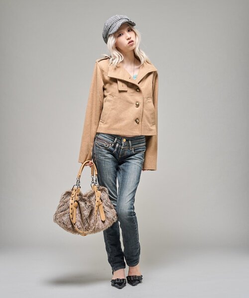 WHO'S WHO gallery（フーズフーギャラリー）の「【26AW LOOK掲載品番】スタンドネックアシメジャケット（ブルゾン・レディース・ブラック/チャコールグレー/キャメル・FREE）」の14枚目の写真