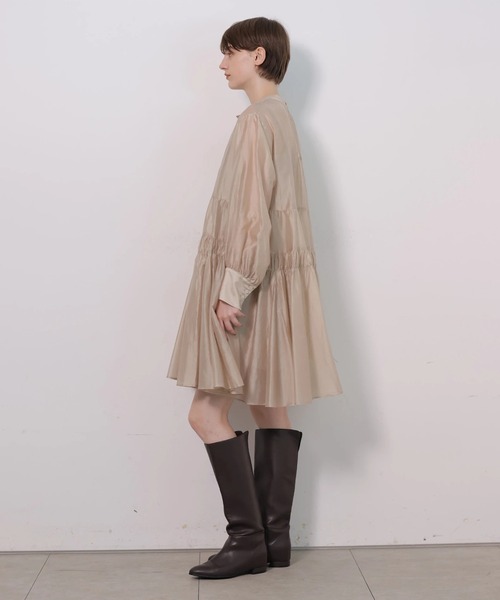 CADUNE（カデュネ）の「ミニワンピース（ワンピース・レディース・ベージュ/ブラック・38/36）」の22枚目の写真