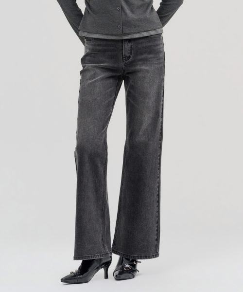 CHASECULT(チェイスカルト)の「レディース ブラック ウォッシュド ウエスト内蔵ゴム bootカット デニム-FERG2361B03(デニムパンツ・レディース・ブラック・74/76/70/67)」の1枚目の写真