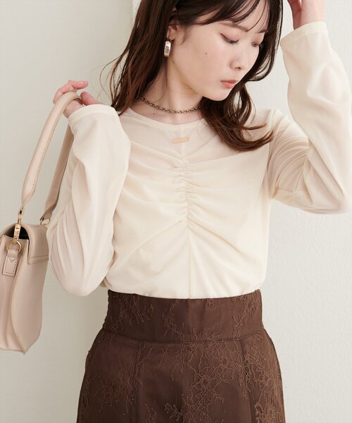natural couture（ナチュラルクチュール）の「シアーベロアギャザーロンT（Tシャツ/カットソー・レディース・ブラック系その他/オフホワイト/ドット/ブラウン/その他1/ダークブラウン/ブラック/アイボリー/ボルドー/レッド系その他・FREE）」の21枚目の写真