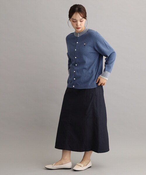 LAURA ASHLEY（ローラアシュレイ）の「【日本製/ワンマイルウエア】コットン ソルジャー刺繍カーディガン（カーディガン/ボレロ・レディース・ワインレッド/グレー・38）」の5枚目の写真