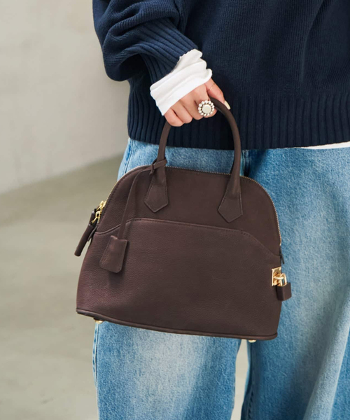 Spick & Span(スピックアンドスパン)の「mica della valle / ミカデラヴァッレ Katia ヌバック ミニボストン(ボストンバッグ・レディース・ブラウン・FREE)」の1枚目の写真