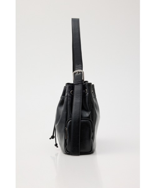 LAGUA GEM(ラグアジェム)の「DRAWSTRING FAUX LEATHER バッグ(ショルダーバッグ・レディース・バーガンディー/ブラック・FREE)」の4枚目の写真