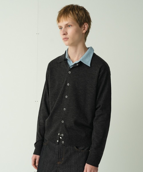 Adoon plain(アドーンプレーン)の「Snap Button Knit Polo Cardigan / スナップボタンニットポロカーディガン(カーディガン/ボレロ・メンズ・ブラウン/チャコールグレー/ブルー/アイボリー/カーキ/キャメル・MEDIUM/LARGE)」の7枚目の写真