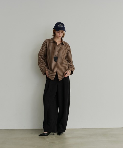 uchi.(ウチ)の「ピーチ素材ヴィンテージライクストライプオーバーシャツ(シャツ/ブラウス・レディース・ブルー/ブラウン/オレンジ・FREE)」の9枚目の写真