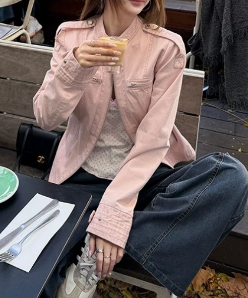 FAVORITO(ファヴォリート)の「ショートジップ付きジャケット(その他アウター・レディース・ピンク/ブラウン・M/L/S)」の11枚目の写真