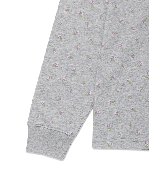 Cavish(カビシ)の「FLOWER SELLER ロゴ 長袖Tシャツ グレー(パープル)(CV2GSUT551A)(Tシャツ/カットソー・レディース・ライトパープル・FREE/LARGE/MEDIUM/SMALL)」の18枚目の写真