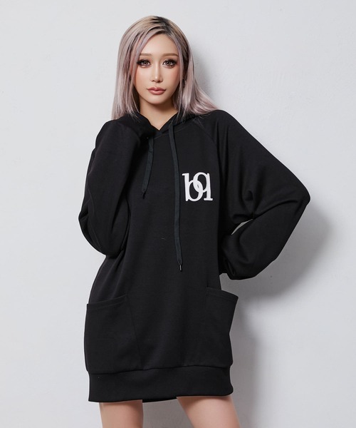 BLACKQUEEN(ブラッククイーン)の「【BLACKQUEEN】ロゴ入りパーカー(パーカー・レディース・ホワイト/ブラック・M)」の12枚目の写真