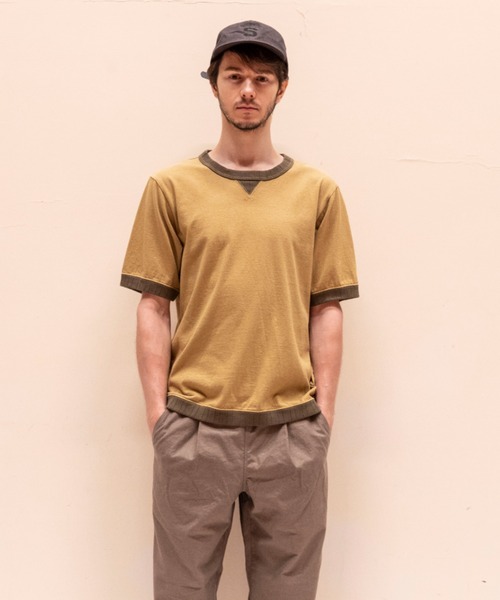 Jackman(ジャックマン)の「USA Cotton Rib T-Shirt(Tシャツ/カットソー・メンズ・カーキ/ネイビー/ホワイト/ブルー/ブラック/アイボリー/レッド/グリーン/ブラウン/ストーン/ダークグリーン/サックスブルー/ターメリック/ダークインディゴブルー/マルーン/チェリーレッド/マスタード/モスグリーン/ダークグレー/キャメル/キナリ/レッド系その他/シルバーグレー/ダークブルー/オレンジ/グレイッシュブルー/マルチ/ダークネイビー/ローズ/ダークパープル/スカイブルー/サンドグレー/ブルー系その他/ライトブルー/ベージュ/スモークグレー/グリーン系その他2・SMALL/MEDIUM/LARGE/X-LARGE)」の16枚目の写真