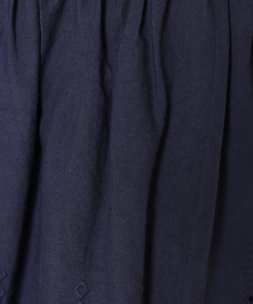 LIMITLESS LUXURY（リミットレスラグジュアリー）の「コットンスカラップ ショートパンツ◆（その他パンツ・レディース・ネイビー/ブラック/ホワイト・FREE）」の5枚目の写真