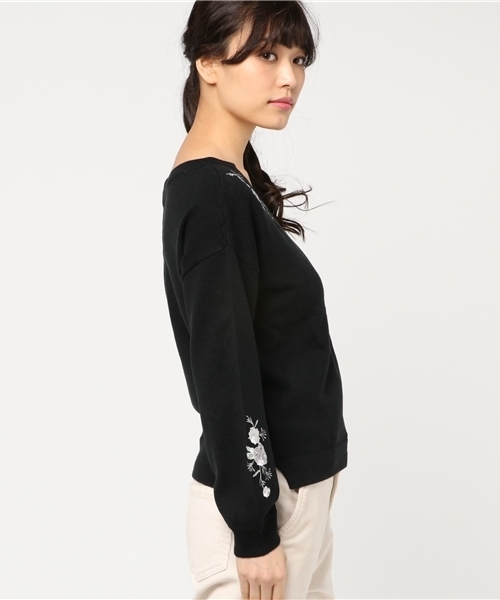 archives（アルシーヴ）の「カシミアタッチ 刺繍プルオーバー（ニット/セーター・レディース・ブラック/オフホワイト/ラベンダー・MEDIUM）」の5枚目の写真