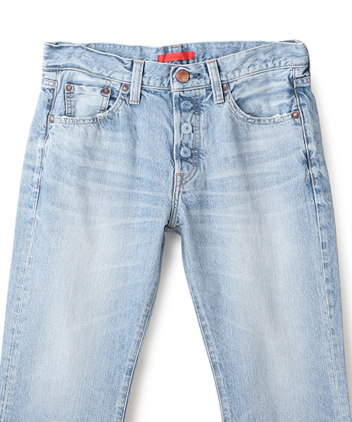 RED CARD TOKYO(レッドカード)の「RED CARD TOKYO /“LIAM”ヴィンテージ加工デニムパンツ(デニムパンツ・メンズ・ライトブルー・30/32/29/28/31)」の14枚目の写真
