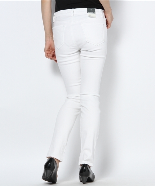 ROSE BUD（ローズバッド）の「(J BRAND)811 MID-RISE SKINNY LEG IN SNOW（その他パンツ・レディース・ホワイト/ブラック・24/25/23/26/22）」の12枚目の写真