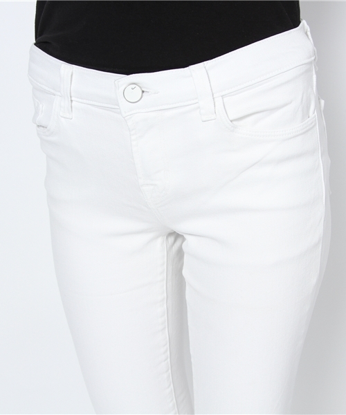 ROSE BUD（ローズバッド）の「(J BRAND)811 MID-RISE SKINNY LEG IN SNOW（その他パンツ・レディース・ホワイト/ブラック・24/25/23/26/22）」の5枚目の写真