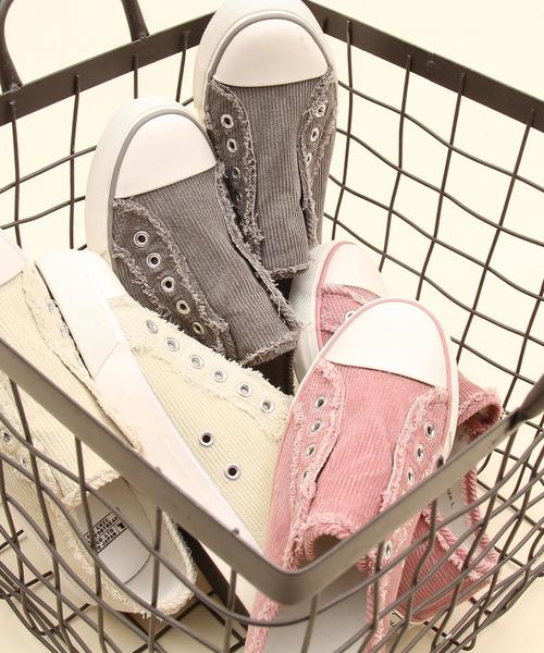 coen(コーエン)の「コーデュロイスリッポン(スニーカー)(スリッポン・レディース・オフホワイト/グレー/ライトピンク・SMALL/LARGE/X-LARGE/MEDIUM)」の4枚目の写真