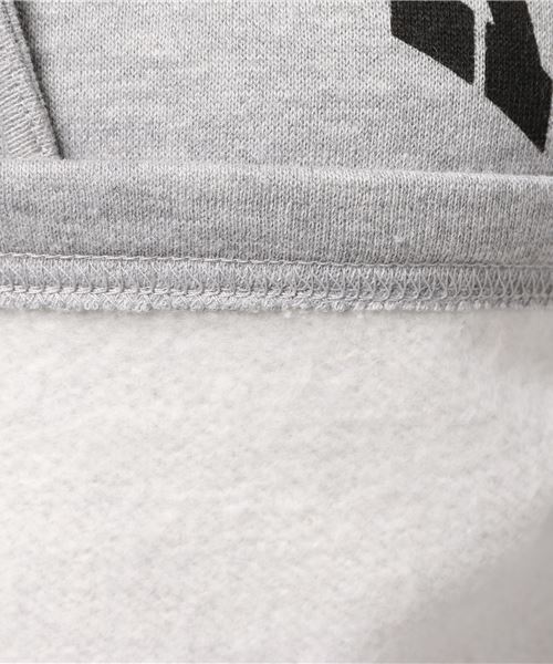 earth music&ecology(アースミュージックアンドエコロジー)の「・裏起毛ワイドロゴフーディー(パーカー・レディース・ブラック/ダークグリーン/アイボリー/杢グレー・FREE)」の9枚目の写真