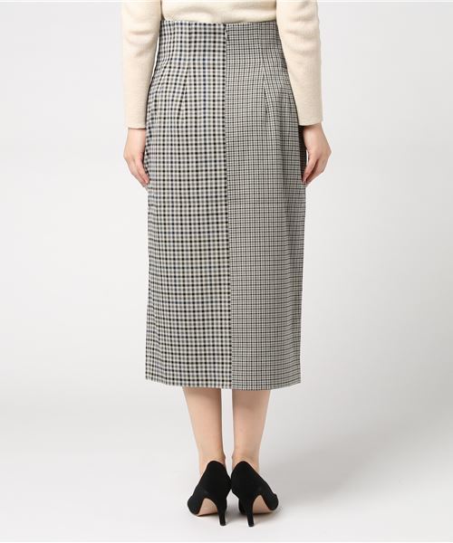 SLY(スライ)の「GUNCLUB CHECK FRONT SLIT SK(スカート・レディース・キャメル/グレー/ブラウン・2/1)」の8枚目の写真