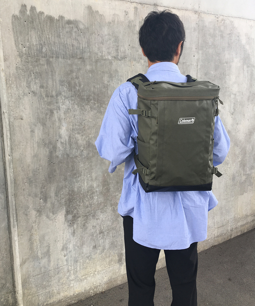 COLEMAN（コールマン）の「シールド25（バックパック/リュック・レディース・インディゴブルー/グレー系その他/ブラック系その他/ブラウン系カモフラージュ/オリーブ/チャコールグレー×ブラック/ブラック×ホワイト/ホワイト×グレー/ダークブラウン/ブラック×レッド/ブラック×ゴールド・ONE SIZE/ONESIZE/25L）」の10枚目の写真