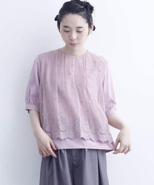 merlot plus（メルロープリュス）の「フラワー刺繍レースドッキングブラウス7443（シャツ/ブラウス・レディース・ブラック/ベージュ/ピンク・FREE）」の3枚目の写真