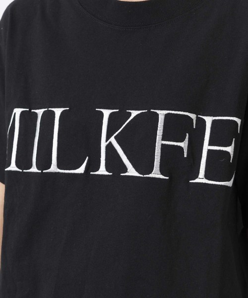MILKFED.（ミルクフェド）の「EMBROIDERY LOGO TEE（Tシャツ/カットソー・レディース・ホワイト/ブラック/ベージュ・ONE SIZE）」の9枚目の写真