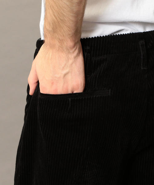 BEAUTY&YOUTH UNITED ARROWS（ビューティーアンドユースユナイテッドアローズ）の「BY 5W コーデュロイ 1P ルーズパンツ о（その他パンツ・メンズ・ダークブラウン/ブラック/オフホワイト・LARGE/MEDIUM/X-LARGE/SMALL）」の17枚目の写真