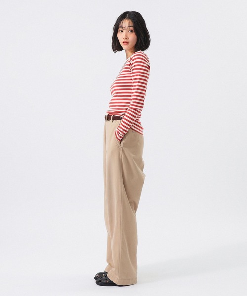 BEAMS BOY（ビームスボーイ）の「フライス 1cm ボーダー Tシャツ（Tシャツ/カットソー・レディース・ブラック/ライトグレー/ネイビー/ベージュ/ブルー/チャコールグレー/ブラウン/レッド系その他/レッド/ブラック系その他/オレンジ/インディゴブルー・ONE SIZE）」の15枚目の写真