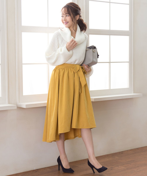 夢展望(ユメテンボウ)の「オフタートルボリュームバルーンスリーブ畦ニットトップス(ニット/セーター・レディース・ライトグレー/ブラック/ベージュ/レッド/オフホワイト/ピンク/ボルドー/マスタード/ブラック×ホワイト/パープル系その他/ピンク系その他/ロイヤルブルー・MEDIUM/LARGE)」の20枚目の写真