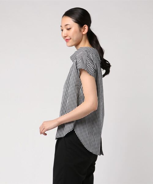 12Twelve Agenda(トゥエルブ アジェンダ)の「オフロールカラーブラウス(シャツ/ブラウス・レディース・ブラック/オフホワイト/クリアブラック・M)」の5枚目の写真