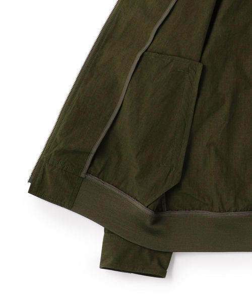SHIPS(シップス)の「SU: ショート スタンド ジップ ブルゾン(ブルゾン・メンズ・ネイビー/ベージュ/オリーブ・SMALL/MEDIUM/LARGE/X-LARGE)」の9枚目の写真