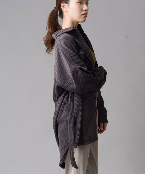 marle(マルレ)の「コーデュロイベルト付ビッグシルエットシャツ(シャツ/ブラウス・レディース・チャコールグレー/キャメル/ベージュ・FREE)」の12枚目の写真