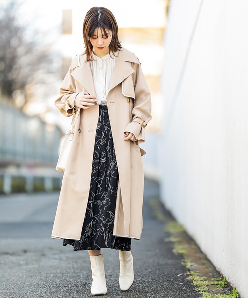 natural couture（ナチュラルクチュール）の「パイピングトレンチコート（トレンチコート・レディース・ベージュ/グリーン系その他/ライトベージュ・FREE）」の9枚目の写真