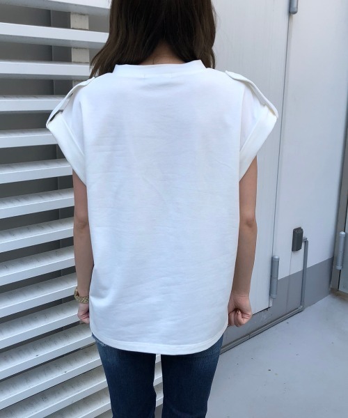 ENVYM（アンビー）の「ロールアップスリーブＰＯ（Tシャツ/カットソー・レディース・グレー/ホワイト・FREE）」の9枚目の写真