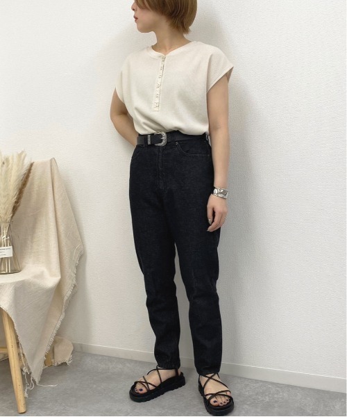 apres jour mignon（アプレジュールミニョン）の「スナップボタンワッフルトップス【ZOZOTOWN限定アイテム】（Tシャツ/カットソー・レディース・パープル/ブラック/アイボリー・フリー）」の10枚目の写真