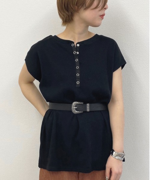 apres jour mignon（アプレジュールミニョン）の「スナップボタンワッフルトップス【ZOZOTOWN限定アイテム】（Tシャツ/カットソー・レディース・パープル/ブラック/アイボリー・フリー）」の13枚目の写真