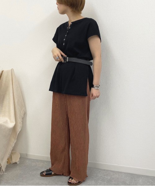 apres jour mignon（アプレジュールミニョン）の「スナップボタンワッフルトップス【ZOZOTOWN限定アイテム】（Tシャツ/カットソー・レディース・パープル/ブラック/アイボリー・フリー）」の17枚目の写真