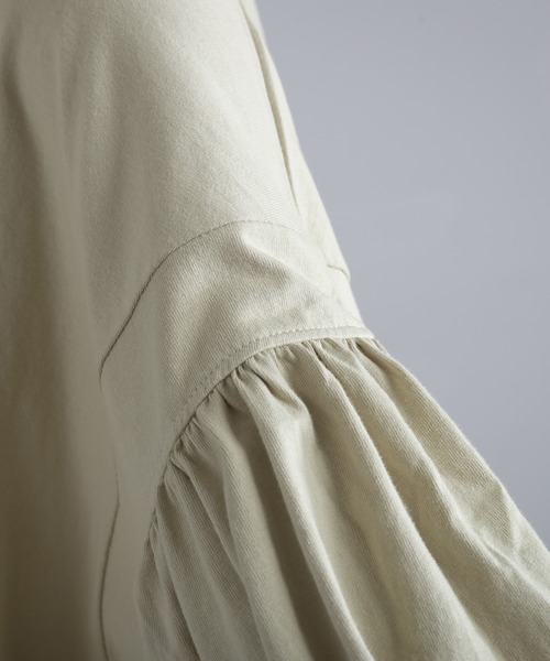 OMNES（オムネス）の「ファインコットン 袖ボリューム七分袖Tシャツ（Tシャツ/カットソー・レディース・ブルー系その他/ライトグレー/モスグリーン/ブラック/ホワイト・FREE）」の21枚目の写真