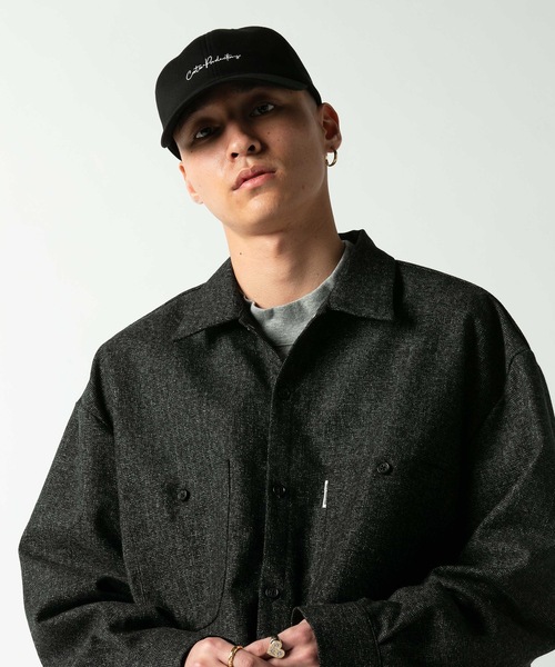 COOTIE PRODUCTIONS（クーティープロダクションズ）の「Stretch Curved Brim 6 Panel Cap（キャップ・メンズ・ブラック/ブラック×ホワイト/ブラック×レッド・FREE）」の4枚目の写真