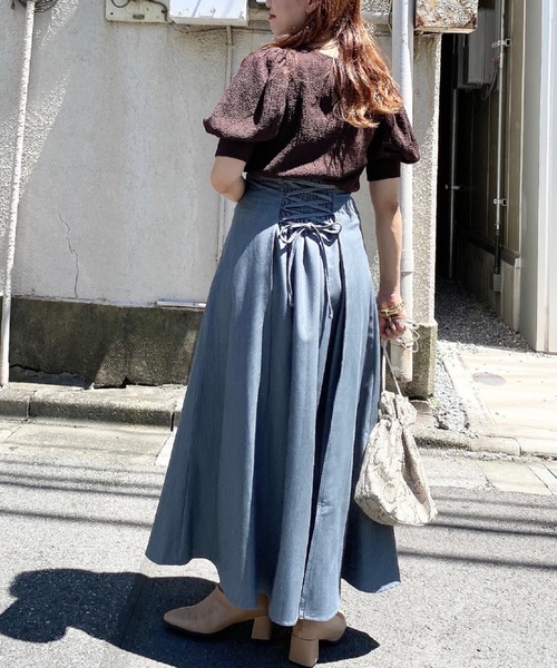 archives（アルシーヴ）の「バックレースアップマキシスカート（スカート・レディース・アイボリー/ネイビー/ブラウン/グレイッシュベージュ・MEDIUM）」の7枚目の写真