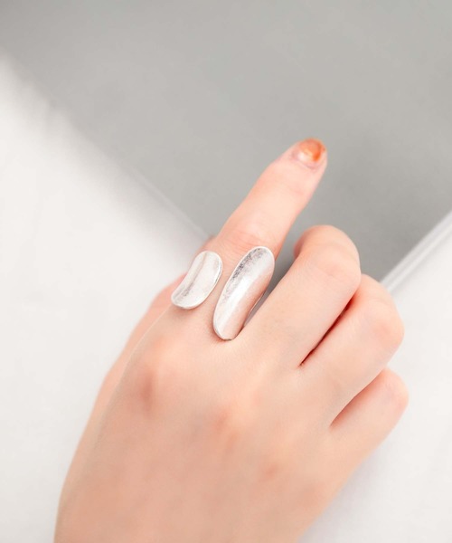 Edit Sheen（エディットシーン）の「マットロールシルバーリング（リング・レディース・シルバー・FREE）」の4枚目の写真