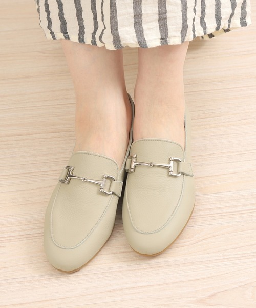 ENあしながおじさん（エンアシナガオジサン）の「防水｜ビットモカローファー　5360389（ローファー・レディース・ダークベージュ/ブラック/アイボリー/ダークブラウン/ライトブラウン/グレイッシュベージュ/オリーブ/ライトグリーン/チョコ/ブラウン/ネイビー/ライトカーキ/シルバー/クリアブラック・22.5cm/23.5cm/24.5cm/23.0cm/24.0cm/22.0cm/25.0cm/24cm/23cm/22cm/25cm）」の12枚目の写真