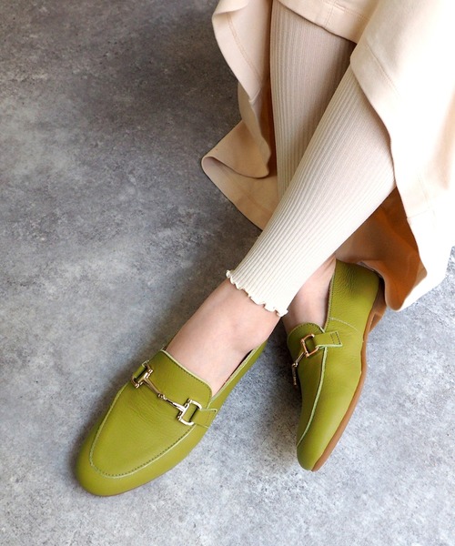 ENあしながおじさん（エンアシナガオジサン）の「防水｜ビットモカローファー　5360389（ローファー・レディース・ダークベージュ/ブラック/アイボリー/ダークブラウン/ライトブラウン/グレイッシュベージュ/オリーブ/ライトグリーン/チョコ/ブラウン/ネイビー/ライトカーキ/シルバー/クリアブラック・22.5cm/23.5cm/24.5cm/23.0cm/24.0cm/22.0cm/25.0cm/24cm/23cm/22cm/25cm）」の11枚目の写真